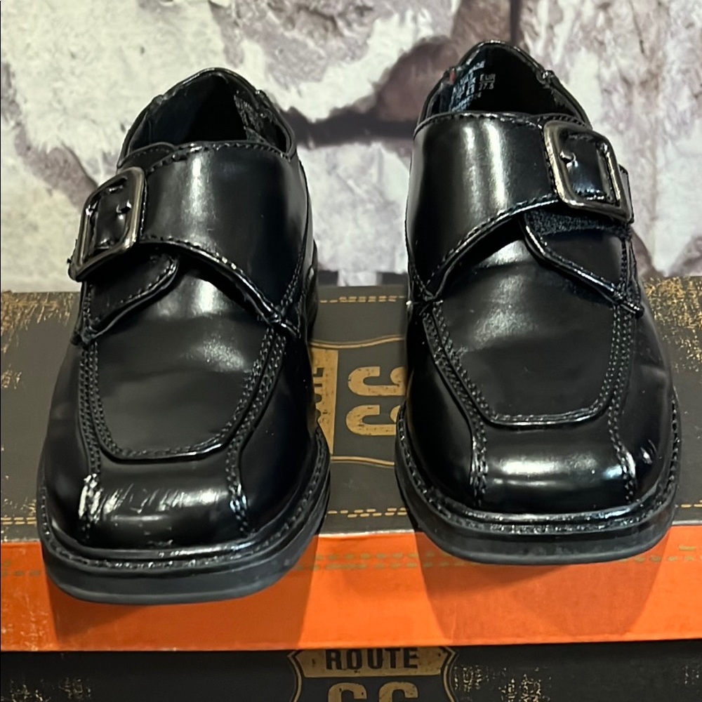 Route 66 Kids Black Leather Shoes size 10M